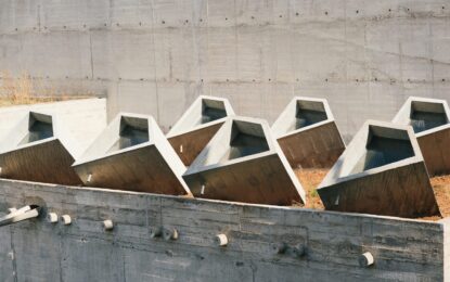 Comment réaliser une terrasse en béton désactivé ?