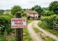 Intrusion terrain privé : sanctions et droits des propriétés privées