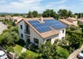 Réglementation panneau solaire autoconsommation : guide 2026